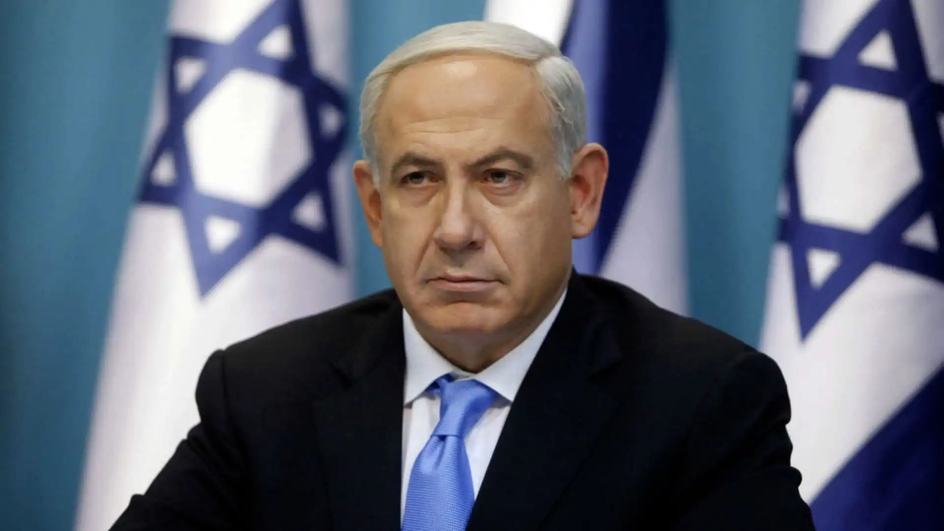 Forcat izraelite kanë pezulluar sulmet në Gaza pas urdhrit të Trump