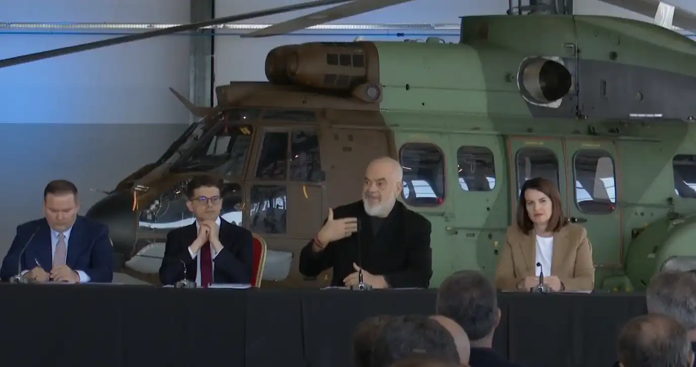 Edi Rama njofton rritje page për zjarrfikësit: Kemi borxh ndaj tyre!
