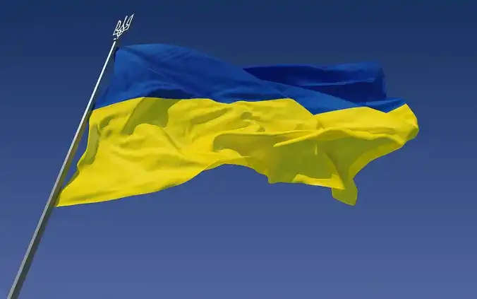 Ukraina sulmon me dronë rafinerinë e madhe të naftës në Rusi