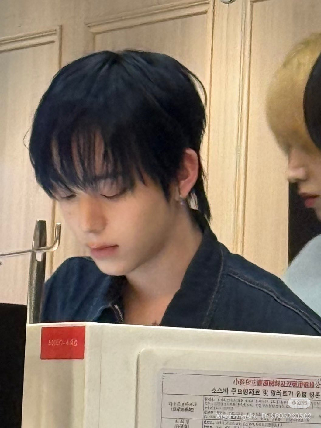 Blue Hair Sighting at Haidilao — AHOF News - Image 2