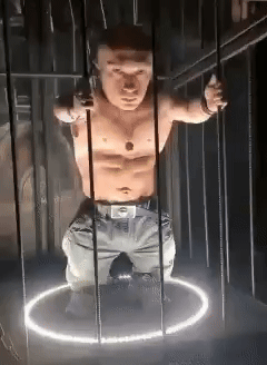 twitter_1902728959759995176.gif
