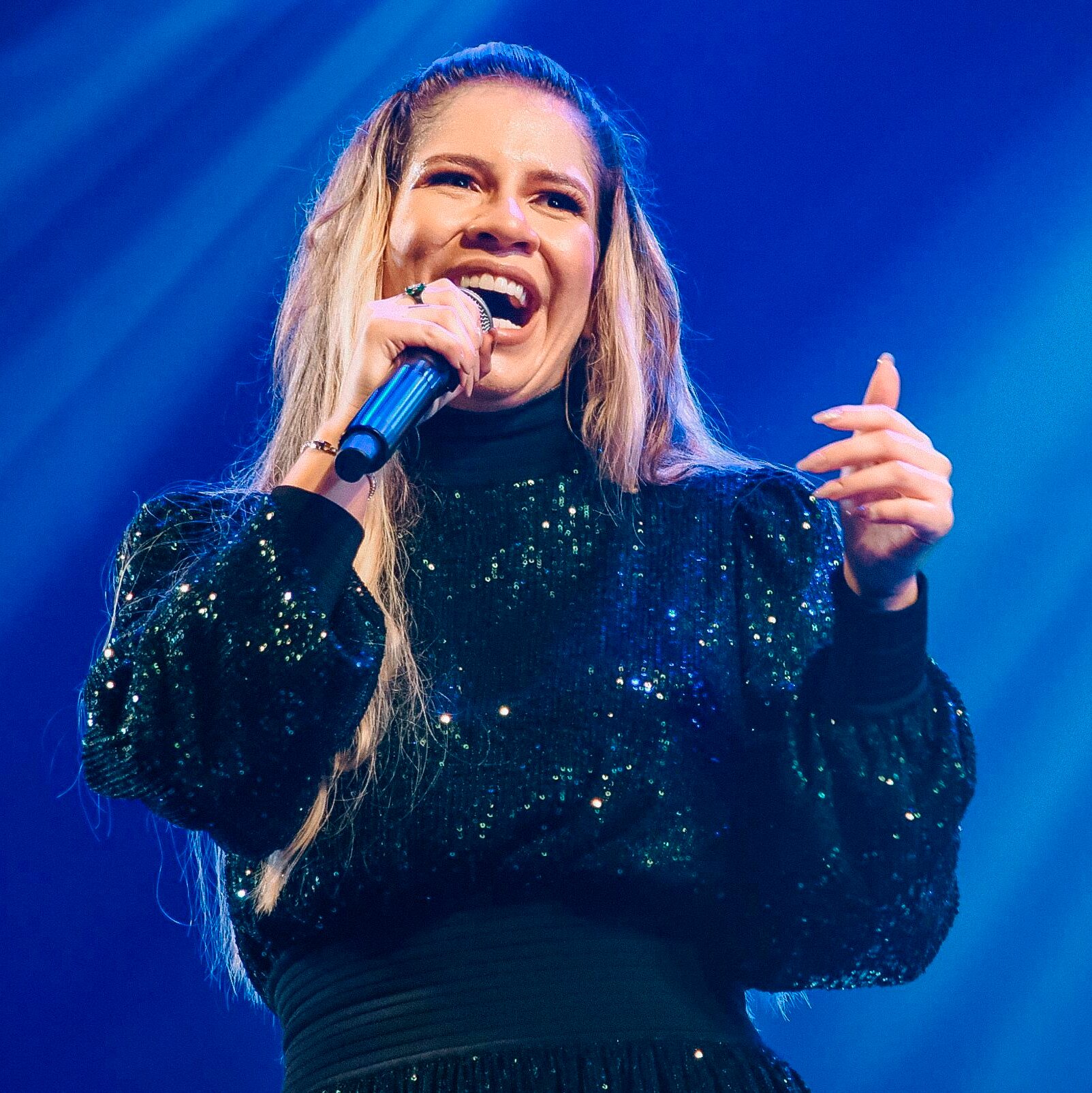 Marília Mendonça (Portuguese BR Singer) - (RVC V2 | RVMPE | Legacy Core Pretrain) - (115 Epochs)