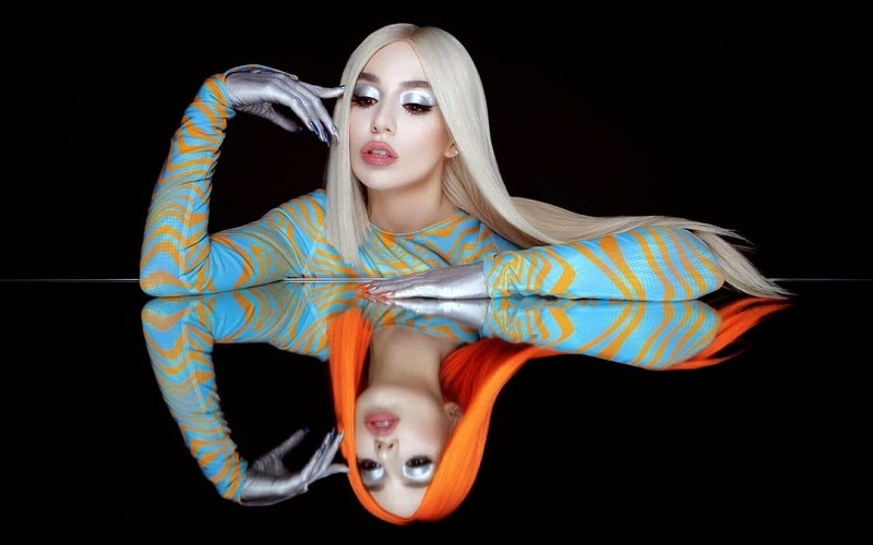 Ava max live (RVC V2)  (RMVPE) (450 EPOCH) (KLM 4 FINAL)