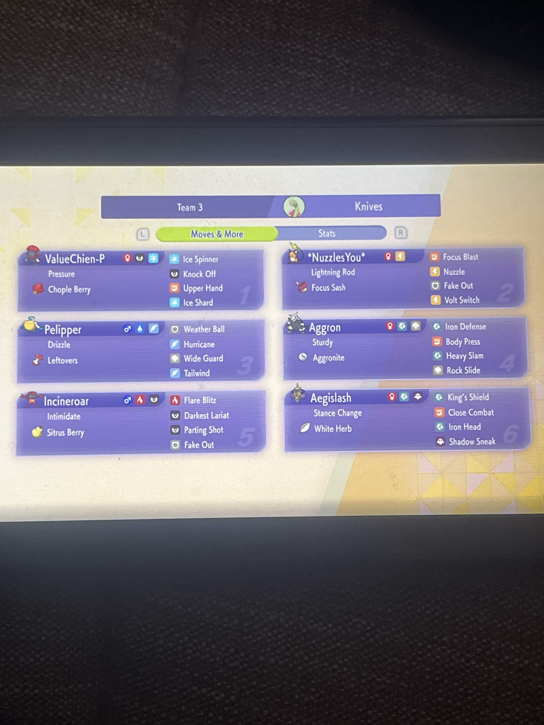 Raichu Team Swap: Weavile vs Mamoswine - Image 2