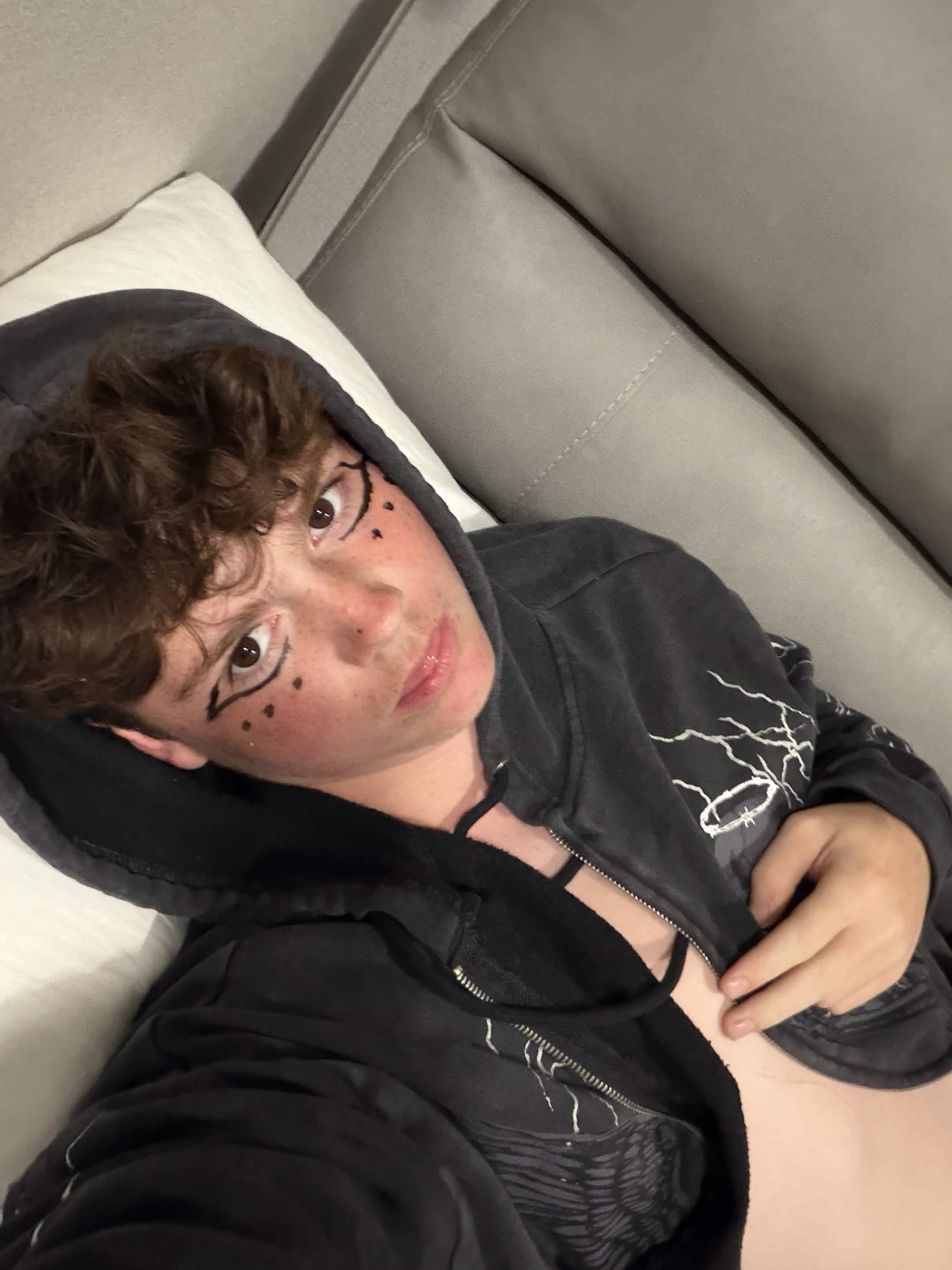 Meet New Friends at Femboy Order | LGBTQ & Gaming Community - Image 2