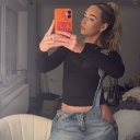 avatar 𝓛𝓐𝓘𝓝𝓔𝓨🌸