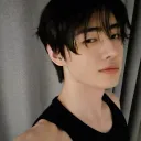 sunghoonleftthigh