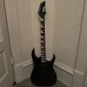 mrmr8323