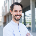 larshaehre-1267409316080783422