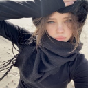 avatar 𝒶𝓇𝑒𝑒𝓈