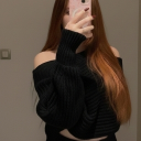 avatar 𝐘𝐔𝐍𝐀 🌸