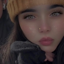 avatar 𝑯𝒐𝒏𝒆𝒚 𝑩𝒆𝒆  𐙚