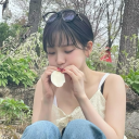 avatar ( > ' - ' < )