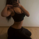 avatar 𝓜𝓲𝓪