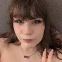 annieeevee