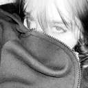 • Selin | 19