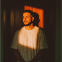 avatar É segunda e eu estou triste 🥳