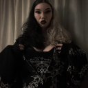 avatar 🖤 ༺⛧♱ ☽ 𝔳𝔦𝔬𝔩𝔢𝔱 ☾ ♱⛧༻🖤