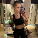 avatar * 👑 Agresivna Barbika 👑*