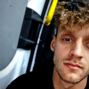 avatar 𝔅𝔯𝔢𝔞𝔷𝔜