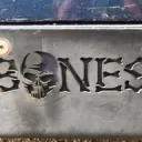 bones7548
