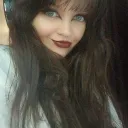 queen_pleb_