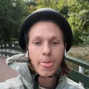 vyzo.