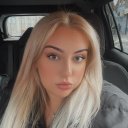 BlondeGirl99002