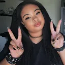 chrissyhq