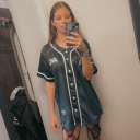avatar Holly977