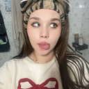 avatar 𝓘𝓼𝓪 ♡