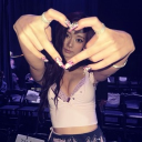 avatar 𝐄𝐦𝐞𝐥