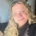 avatar 𝔩𝓐𝔲Ř𝓐