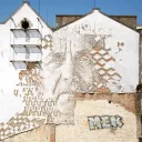 .vhils