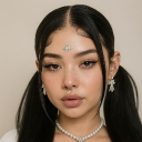avatar Tɦє Lυvƅυʛ.