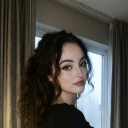 avatar 𝑆𝑜𝑟𝑎