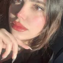 𝒮