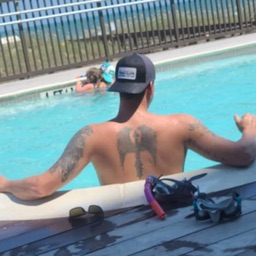 buckinj.green5861's Avatar