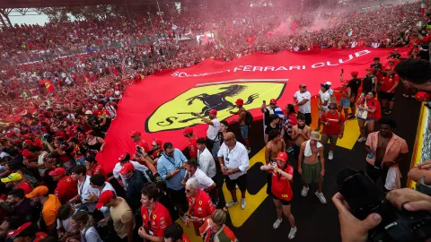 Scuderia Ferrari F1 banner