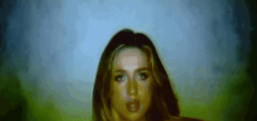 Tate McRae Discord server banner