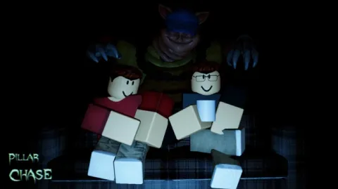 Pillar Chase Fan Community Server banner