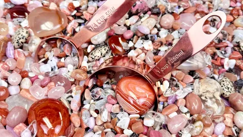 Kenna's Crystals Discord server banner