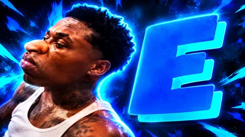 ÉVRA†. banner