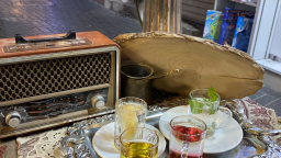 Time to Tea & Poteta 茶 server banner