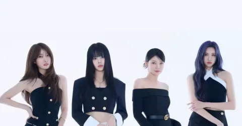 EVERGLOW (에버글로우) Code 3/3 banner