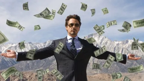Money Hunters banner