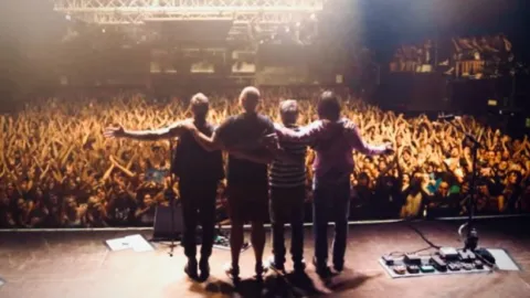 Real Weezer News banner