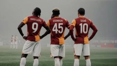 Galatasaray #Ş4MPİYON banner