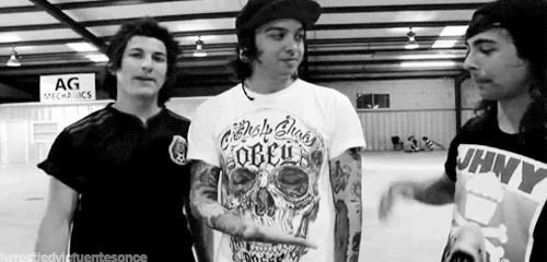 Pierce The Veil Discord server banner