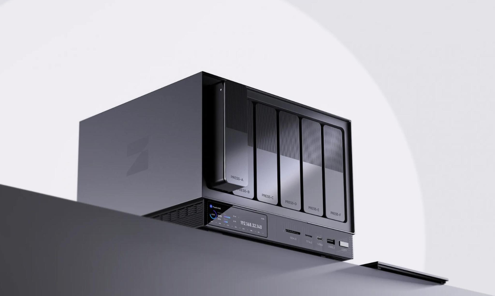 Discovery splash banner for Zettlab Discord server